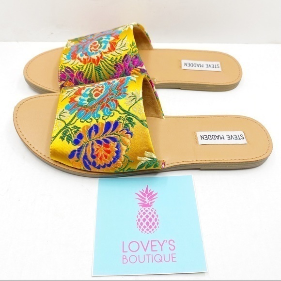 Steve Madden Shoes - Steve Madden NEW Grace Floral Yellow Slides Size 8